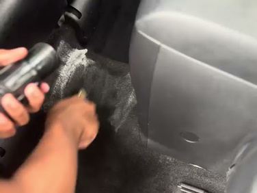 Pembersihan karpet musholla